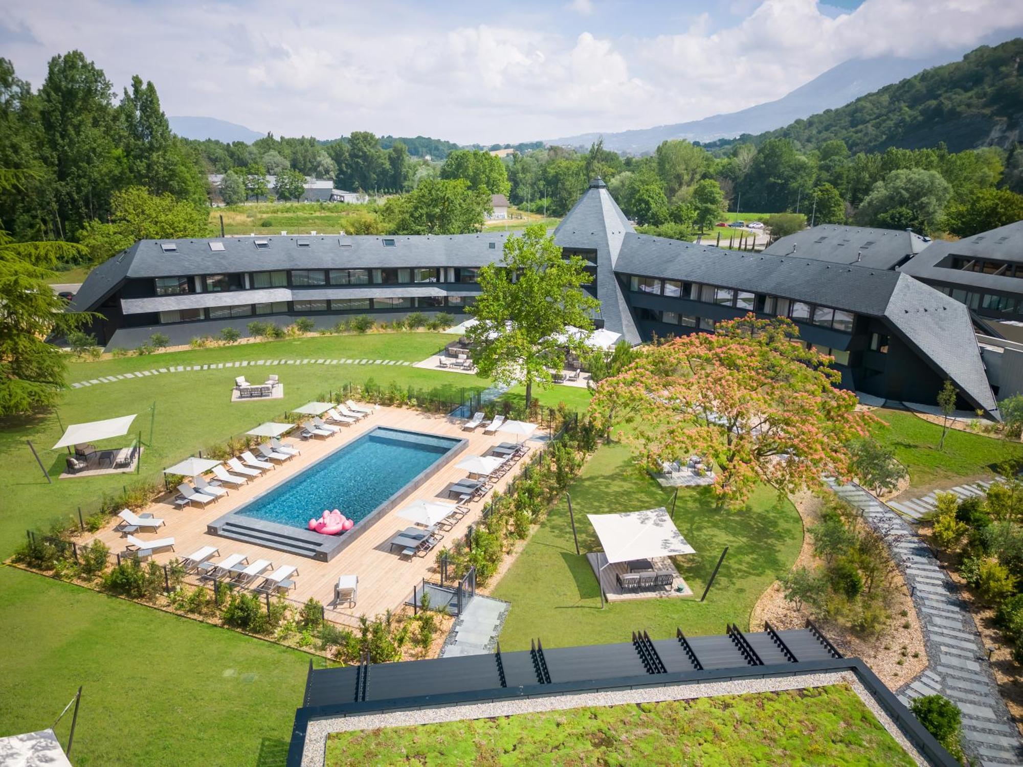 Miura Hotel Voglans Ngoại thất bức ảnh