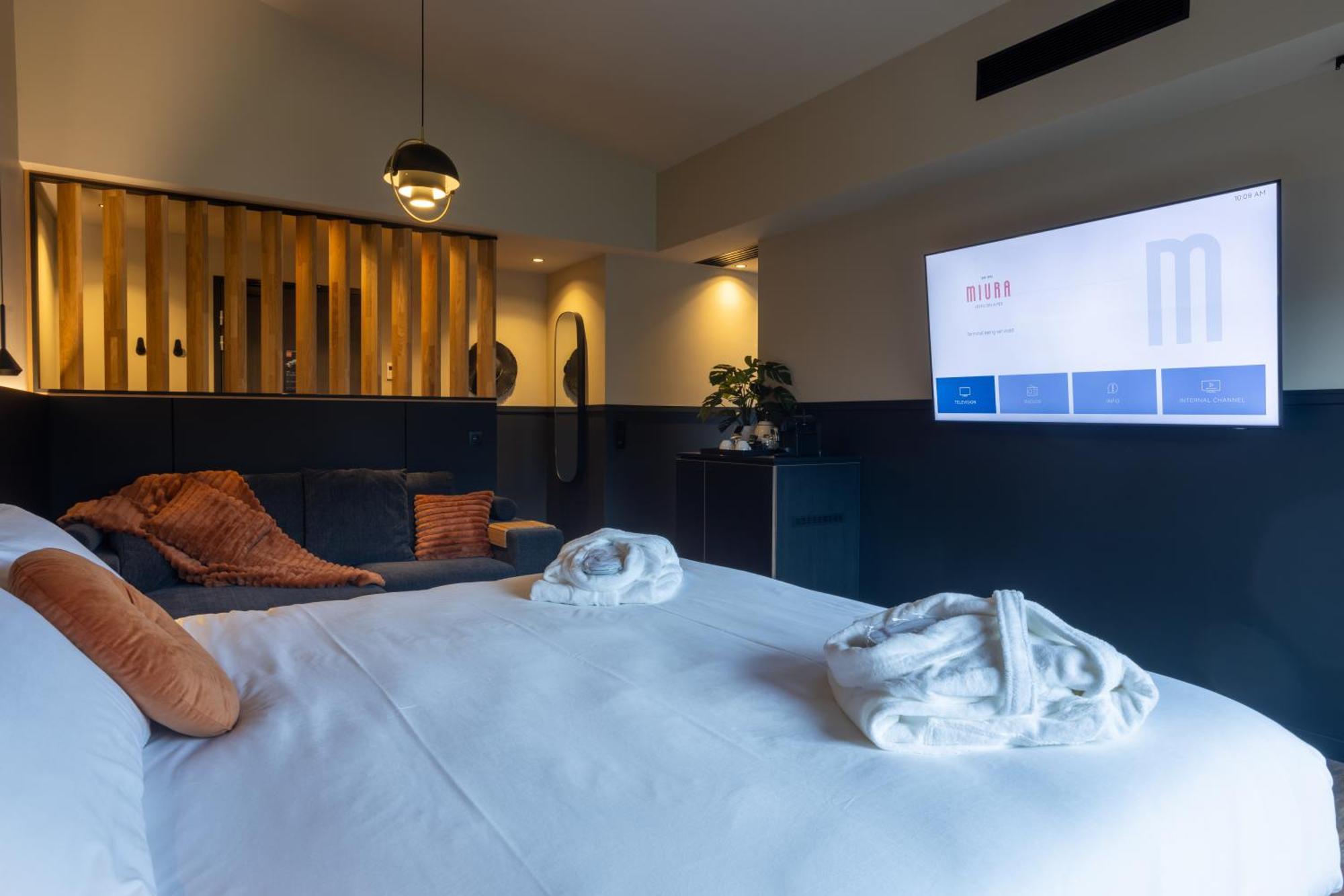 Miura Hotel Voglans Ngoại thất bức ảnh