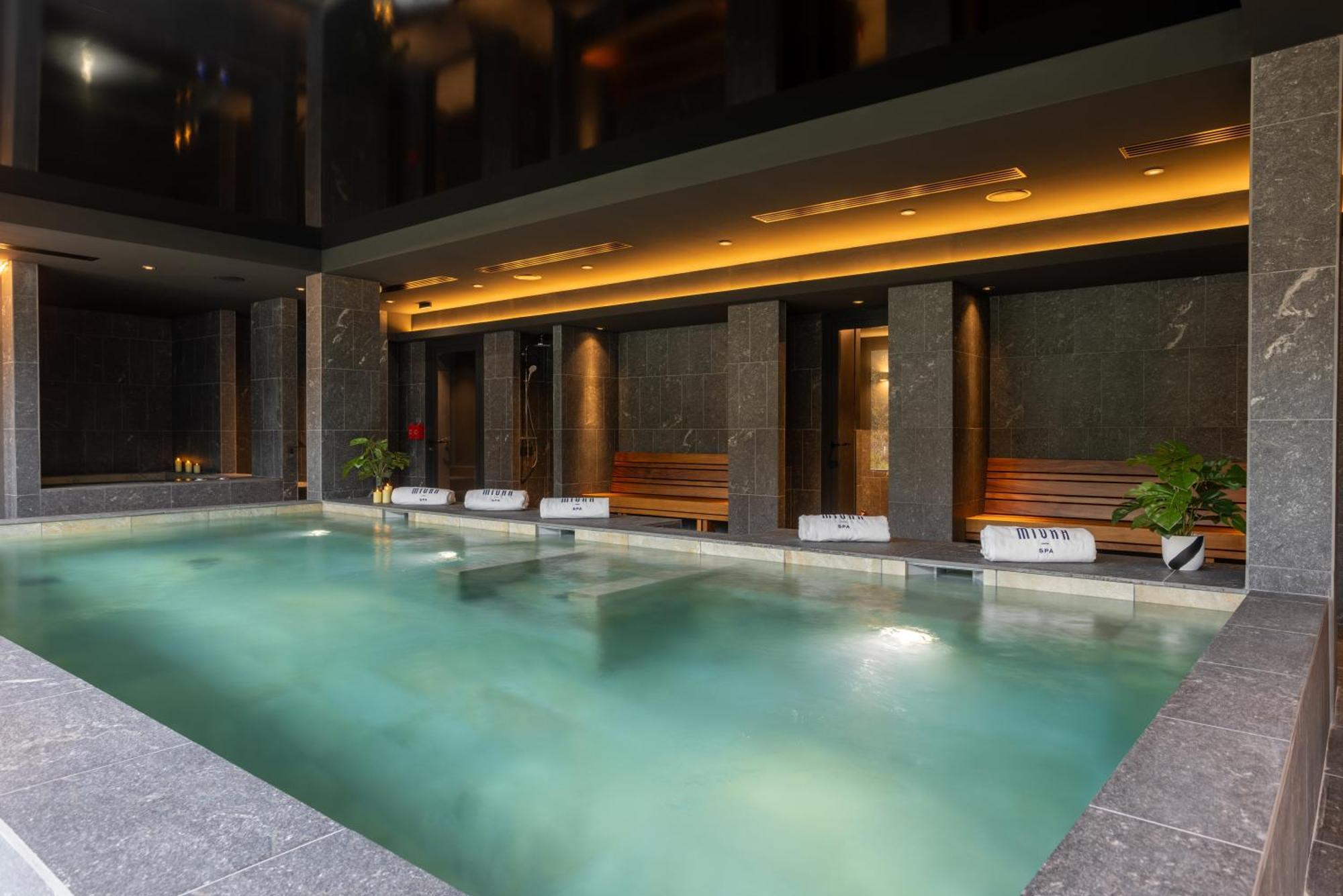Miura Hotel Voglans Ngoại thất bức ảnh